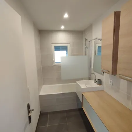 Apartment Lumineux *